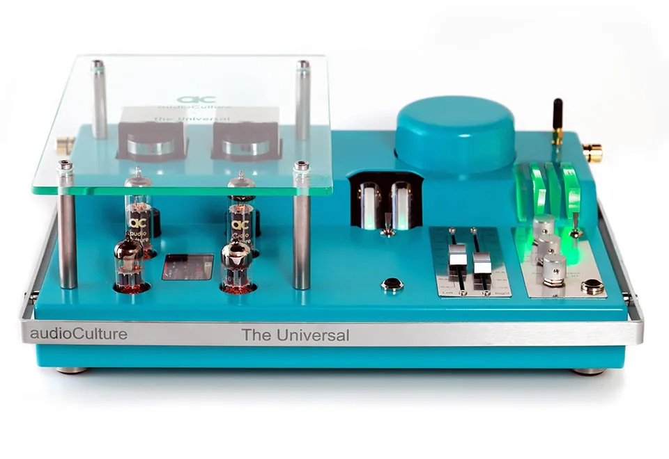 Röhrenvollverstärker - The Universal blau Totale