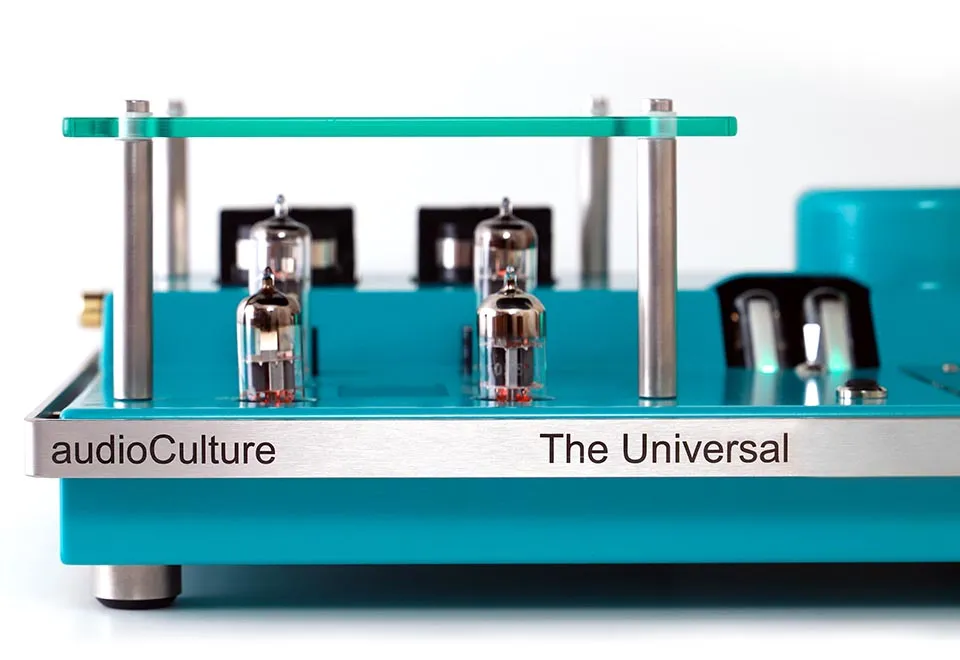 Der blaue Universal im Detail